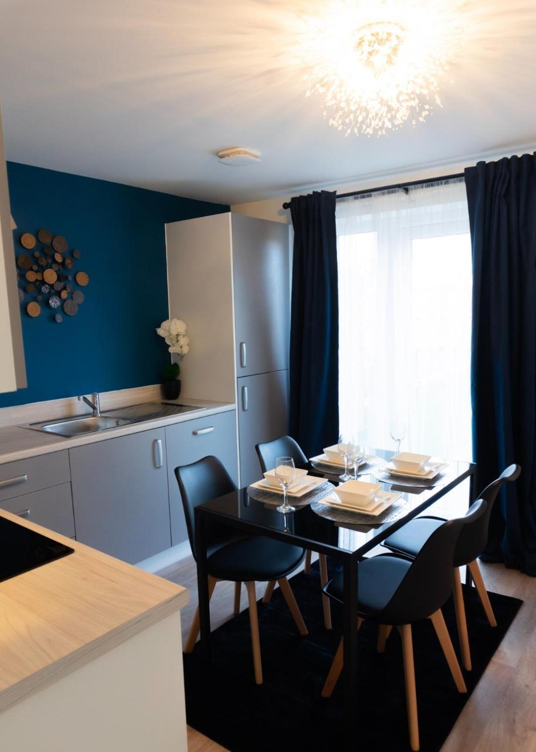 Stylish House With Private Parking Vila Glasgow Exterior foto